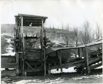Wooden coal mining structure in Maidsville.