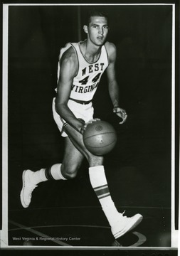 West was an outstanding player for the Mountaineers and is a member of Pro Basketball's Hall of Fame. 