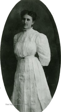 A portrait of Emma Kyle Ellison of the Ellison-Dunlap families of Monroe County.